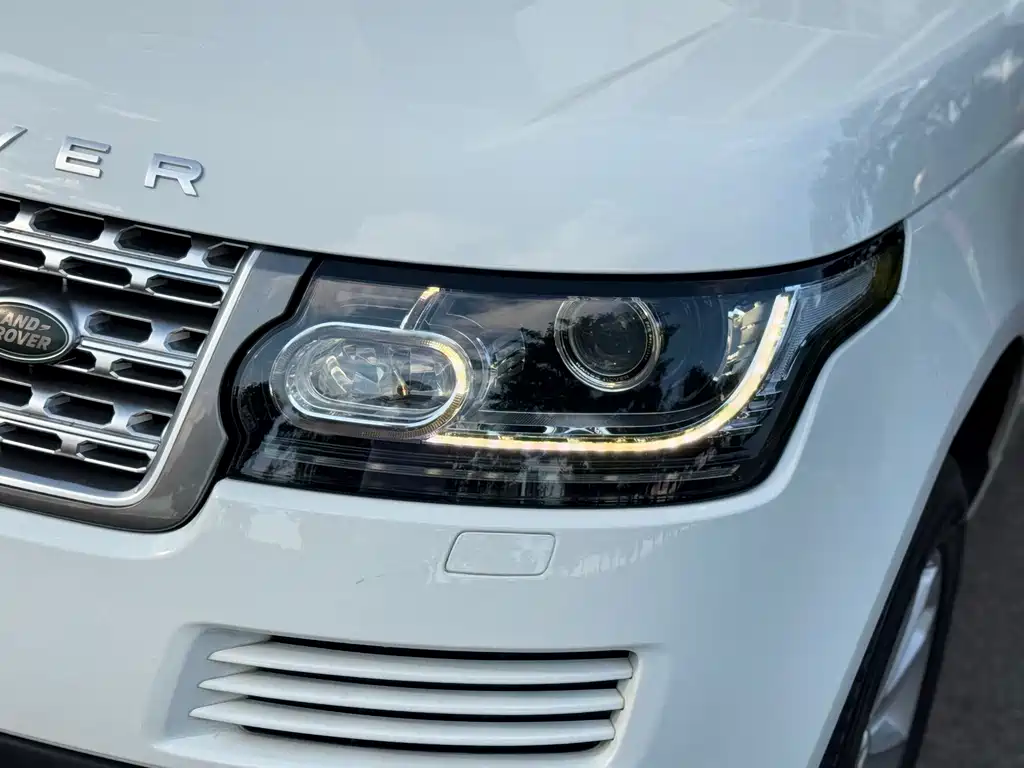 Land Rover Range Rover 2018 — фото 12