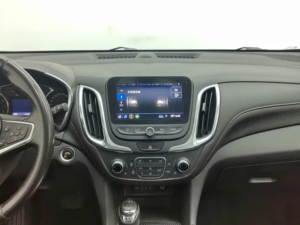 Chevrolet Equinox 2019 — фото 12
