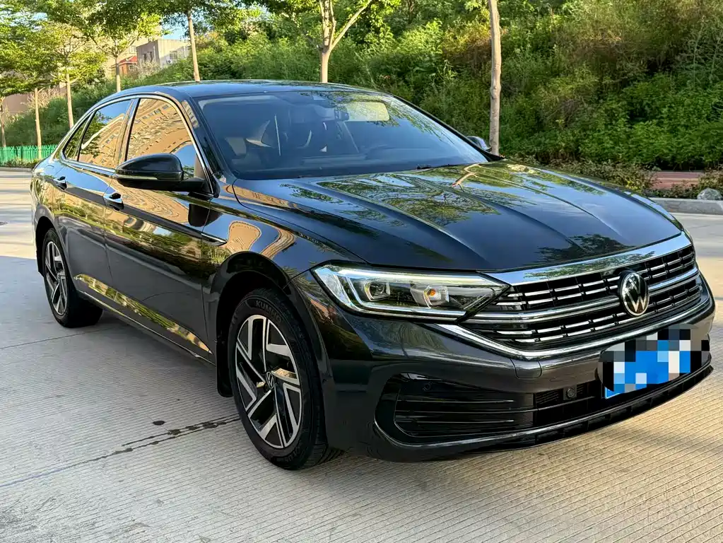 Volkswagen Sagitar 2023