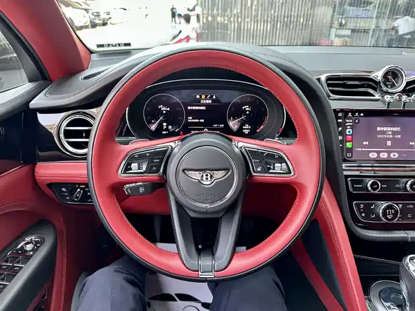Bentley Bentayga 2021