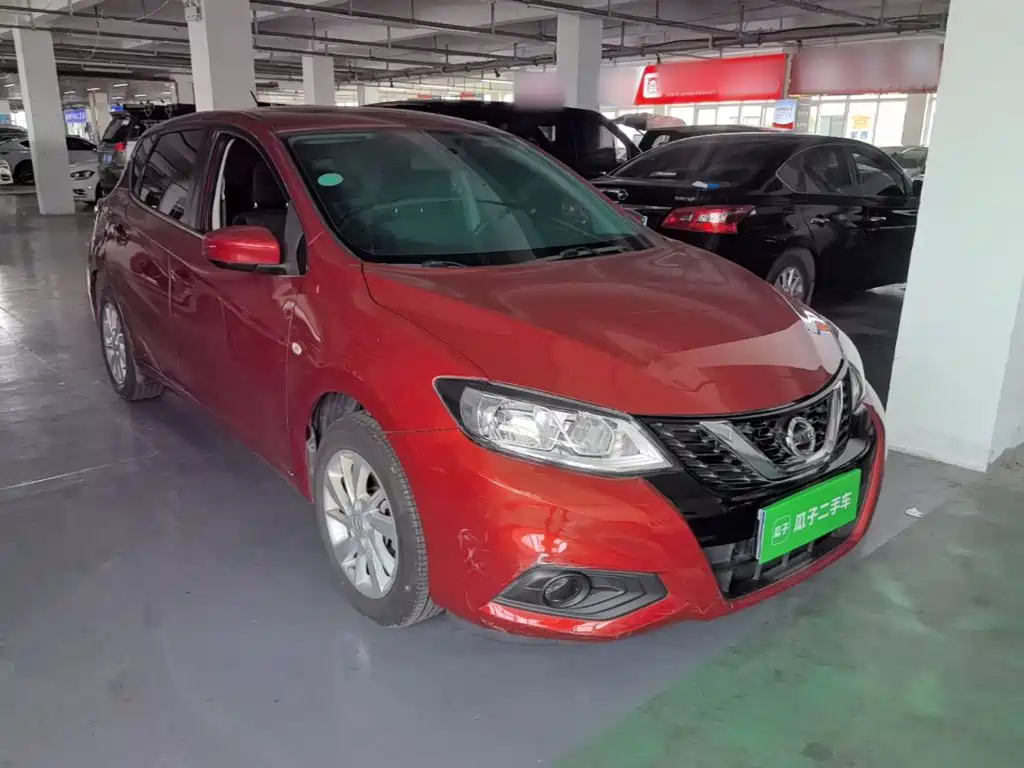 Nissan Tiida 2017 — фото 4