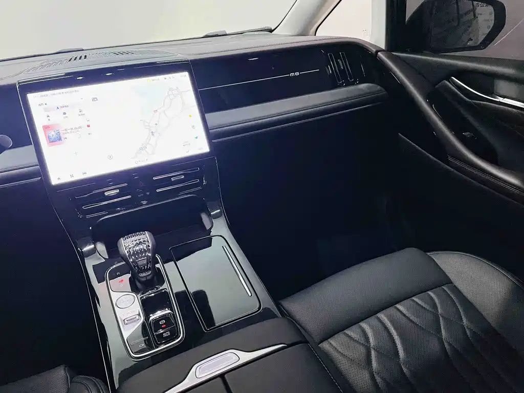 GAC Motor Trumpchi M8 2025 — фото 11