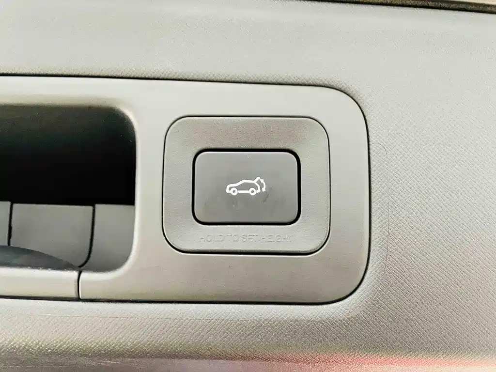 GAC Motor Trumpchi M8 2025 — фото 18