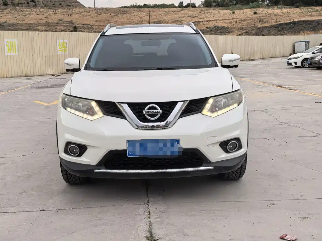 Nissan X-Trail 2016