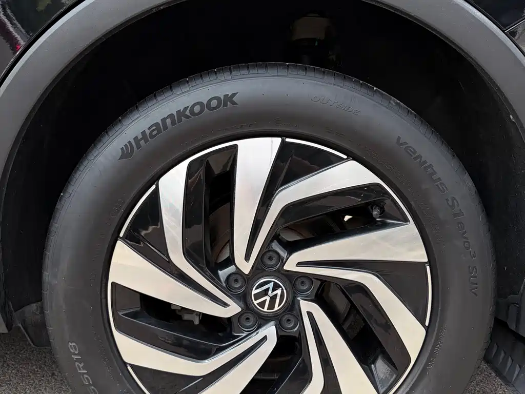 Volkswagen Tiguan L 2022 — фото 22