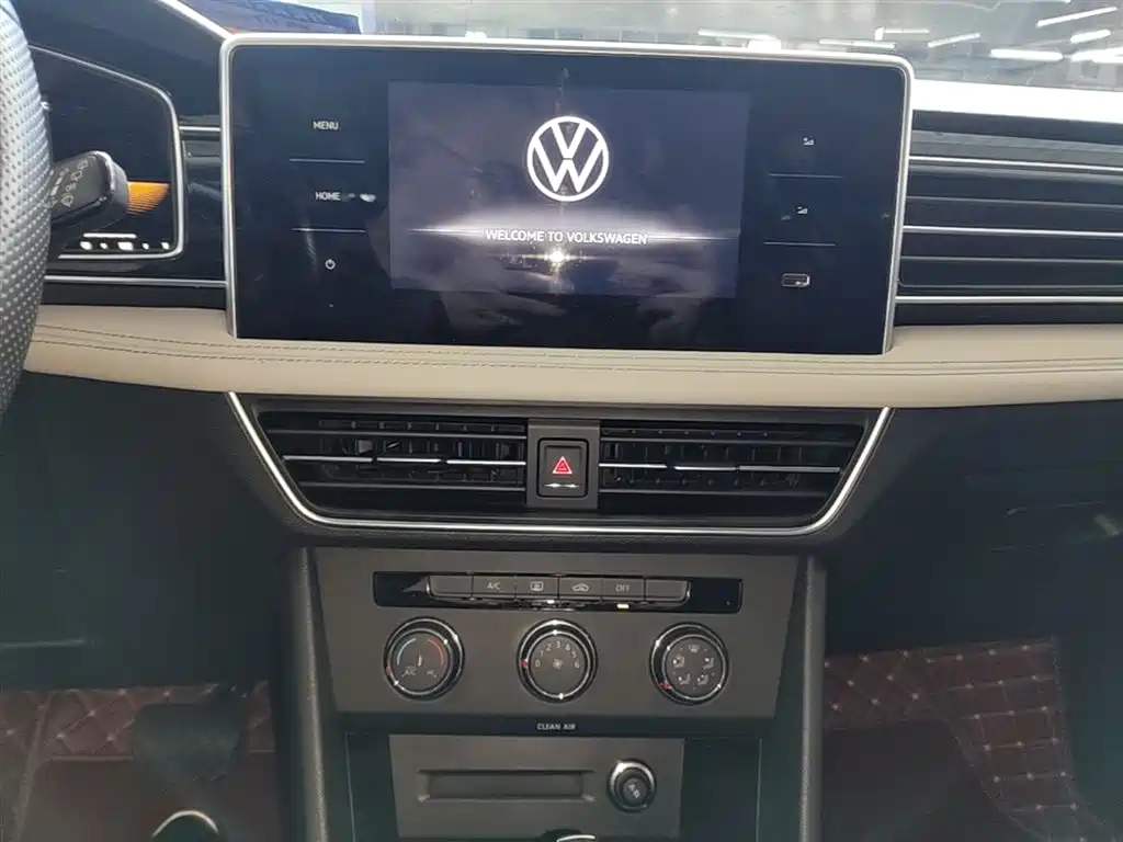 Volkswagen Tiguan L 2022 — фото 13
