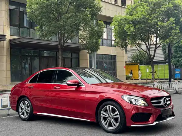 Mercedes-Benz C-Class 2017