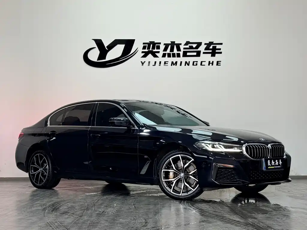 BMW 5 Series 2022