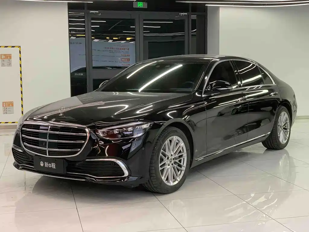 Mercedes-Benz S-Class 2023 — фото 1