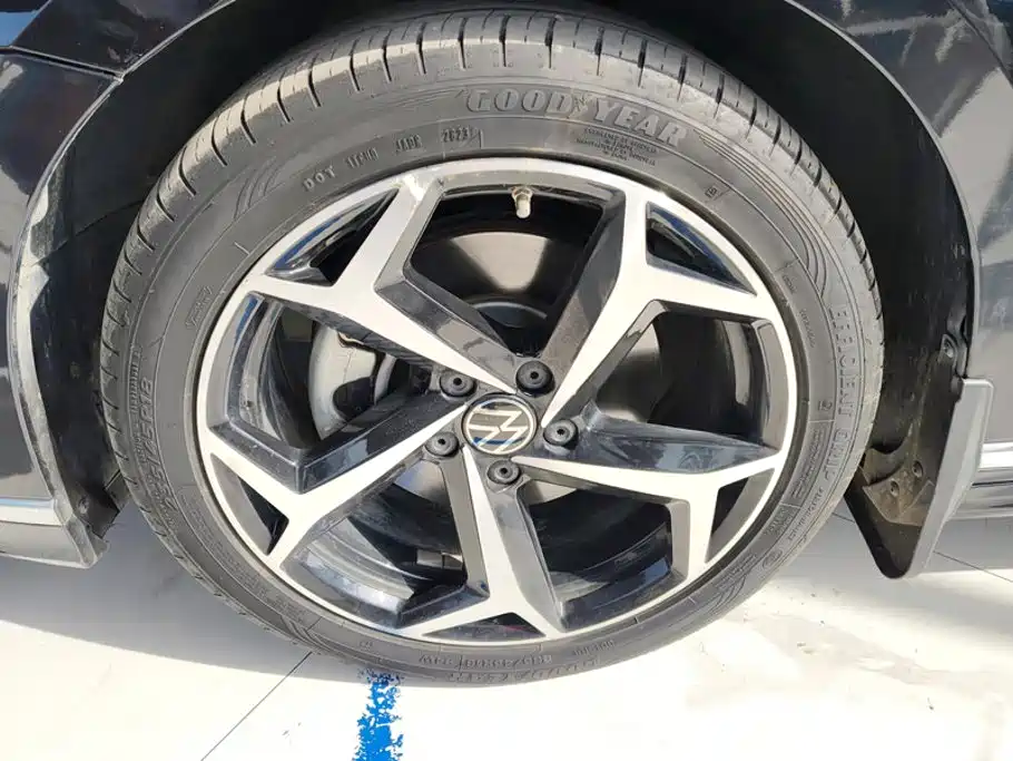 Volkswagen Magotan 2023