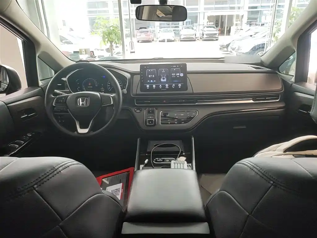 Honda Odyssey 2024 — фото 10