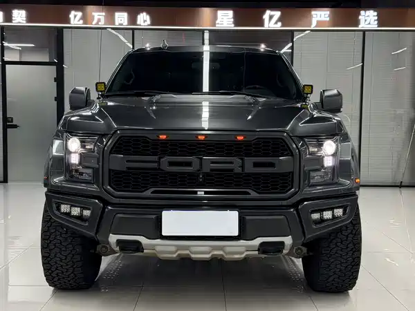 Ford F-150 Raptor 2019