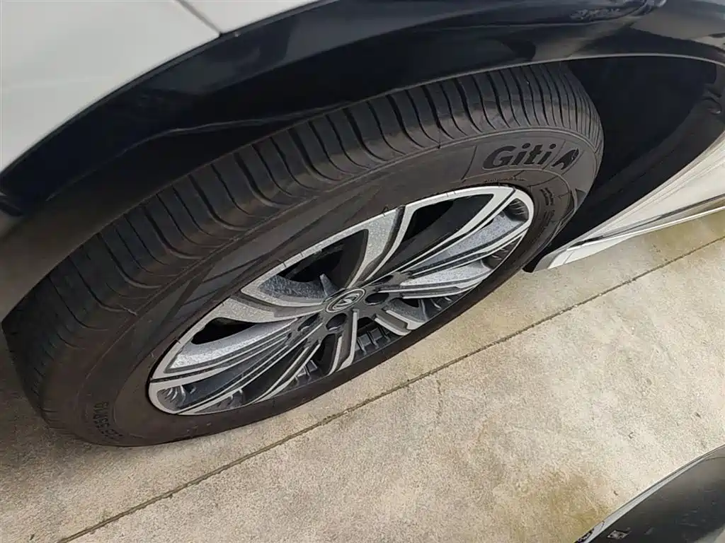 Changan CS75 PLUS 2023 — фото 23
