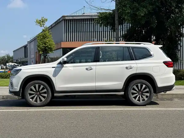 Roewe RX8 2019