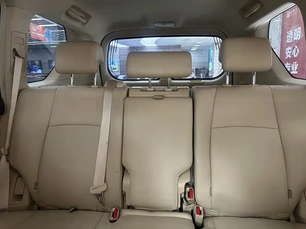 Toyota Prado 2017 — фото 22