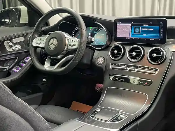 Mercedes-Benz C-Class 2020