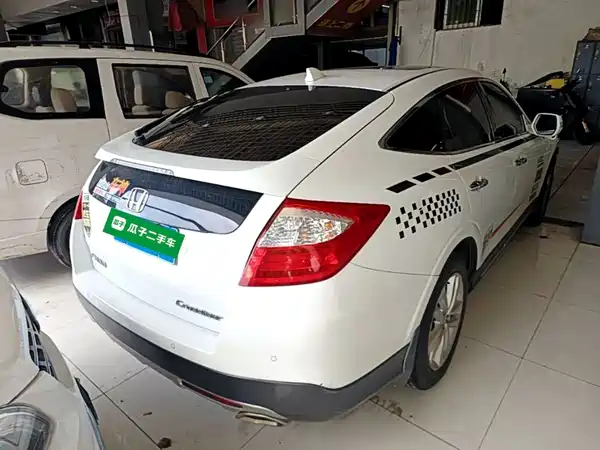 Honda Crosstour 2015