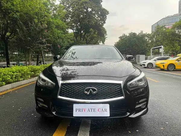 Infiniti Q50L 2017