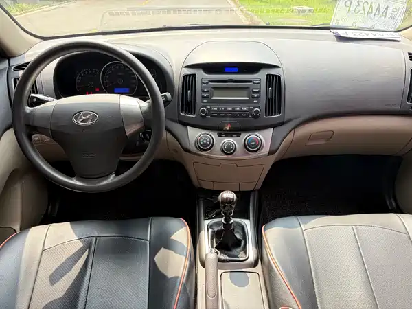 Hyundai Yuedong 2015
