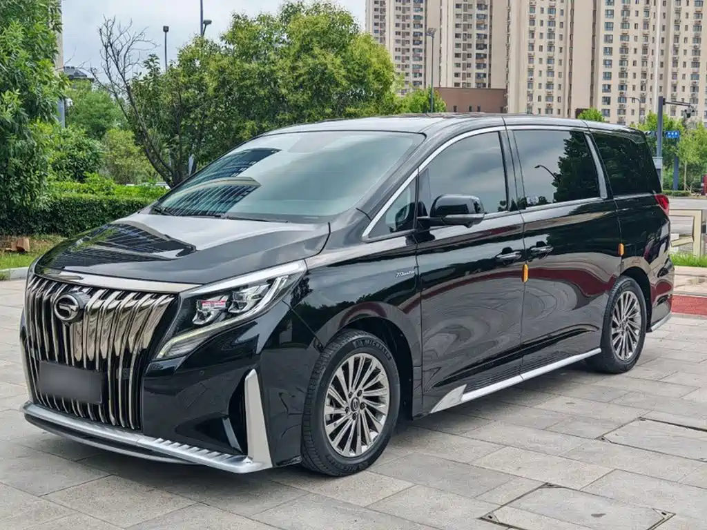 GAC Trumpchi M8 2022 — фото 3