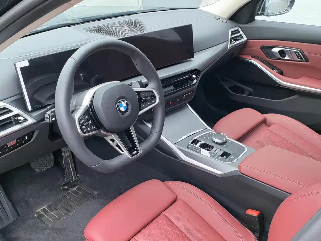 BMW 3 Series 2025