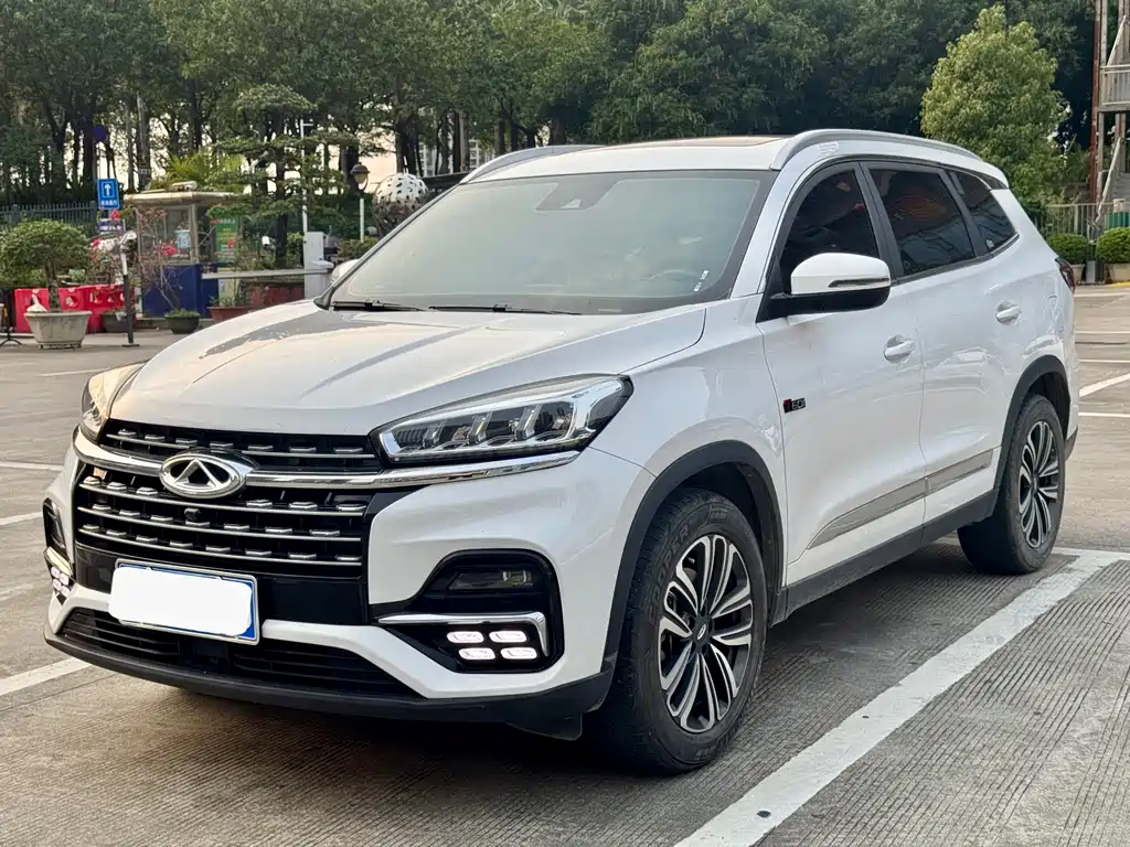 Chery Tiggo 8 2022 — фото 1