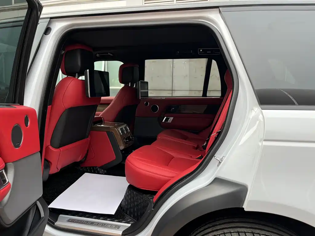 Land Rover Range Rover 2019 — фото 16