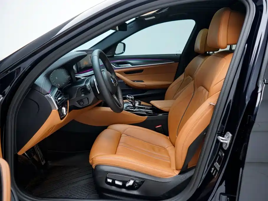 BMW 5 Series 2022