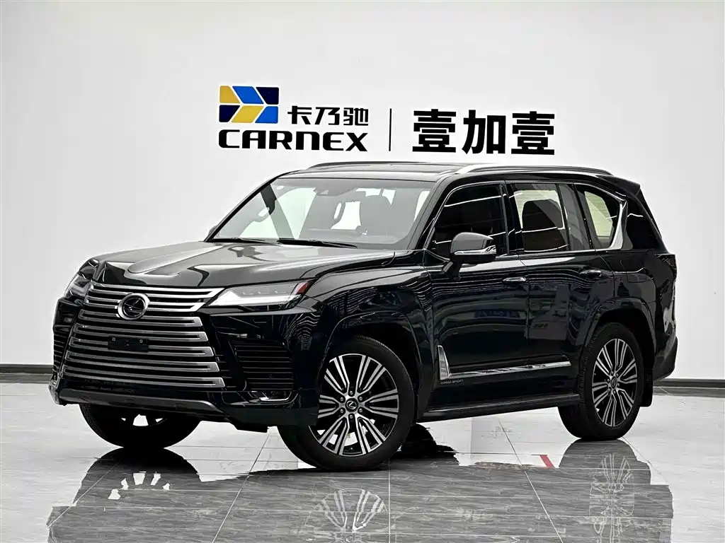 Lexus LX 2024 — фото 1