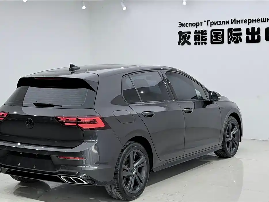 Volkswagen Golf 2023