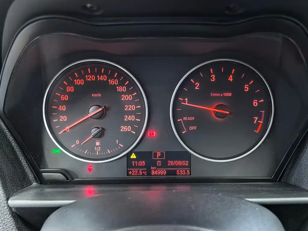 BMW 1 Series 2014 — фото 15