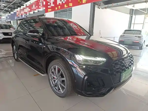 Audi Q5L 2022