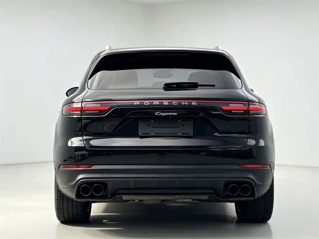 Porsche Cayenne 2018 — фото 8