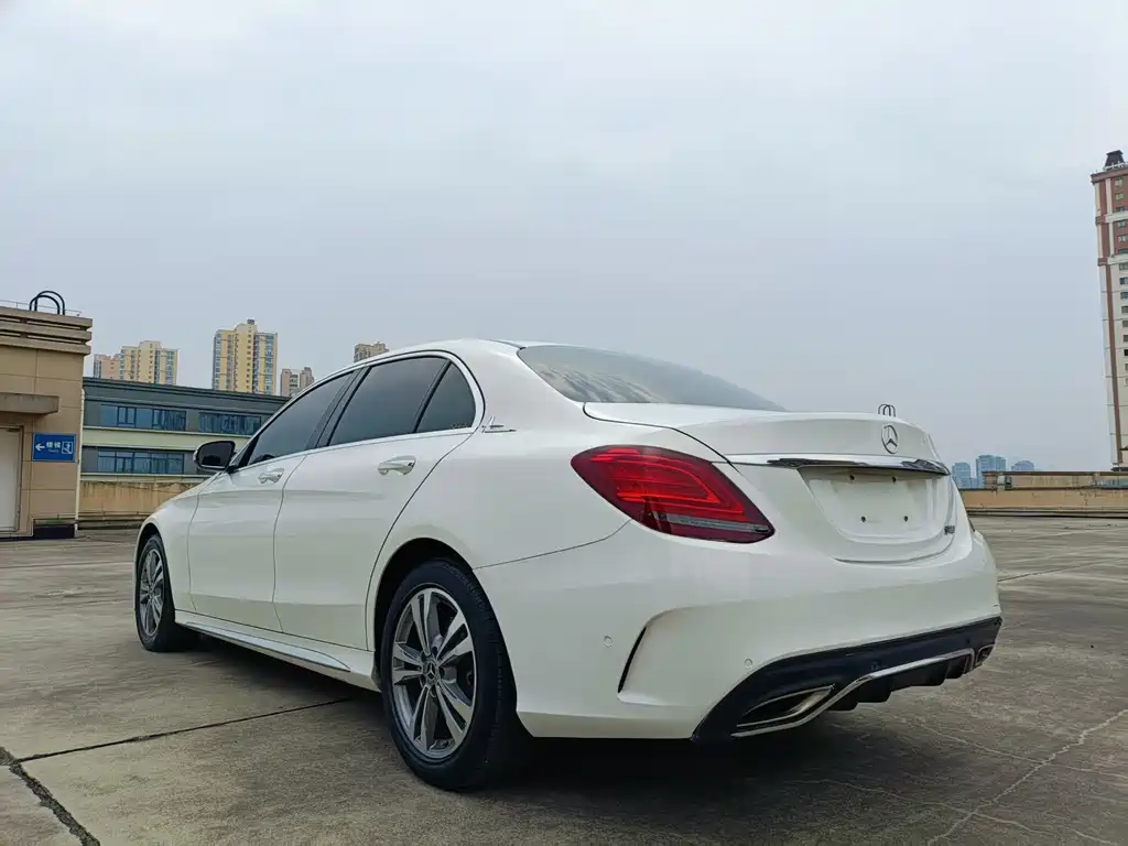 Mercedes-Benz C-Class 2019