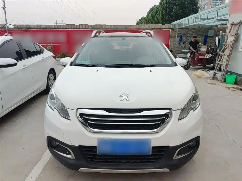 Peugeot 2008 2015