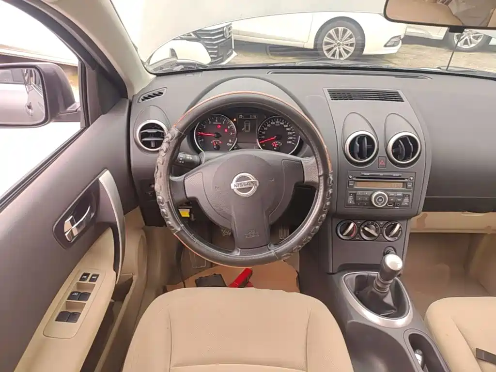 Nissan Qashqai 2014 — фото 11