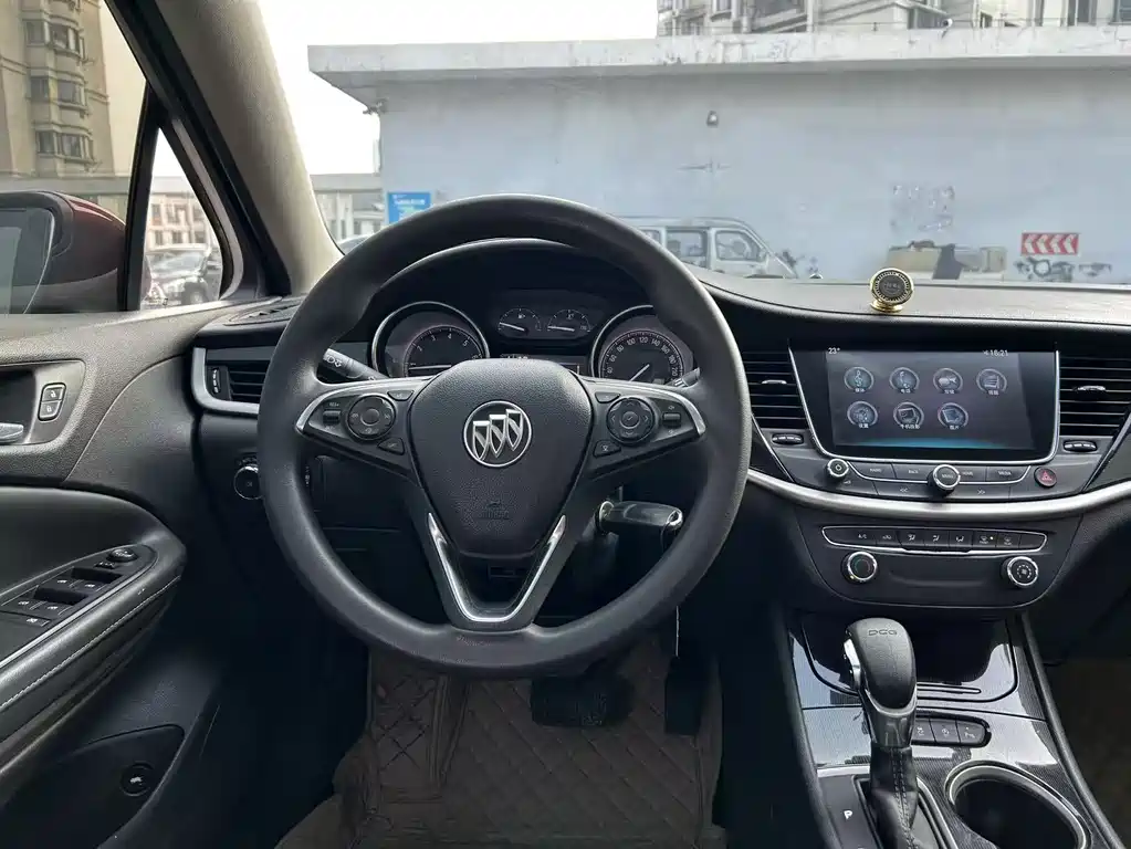 Buick Verano 2017 — фото 15