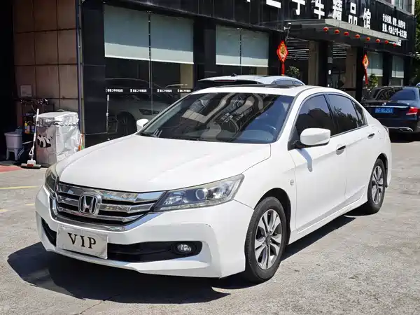 Honda Accord 2015