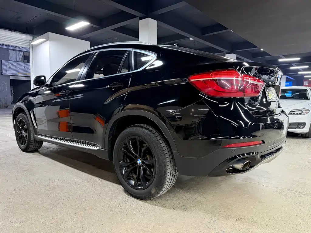 BMW X6 2016 — фото 11