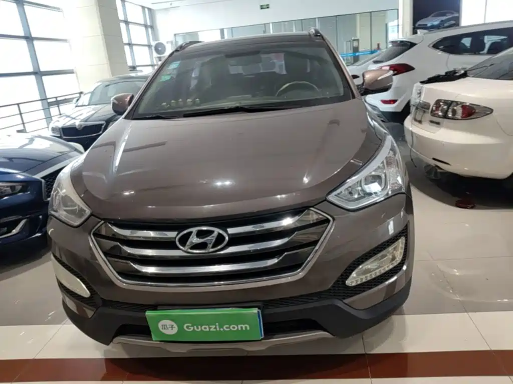 Hyundai Santa Fe 2015 — фото 3