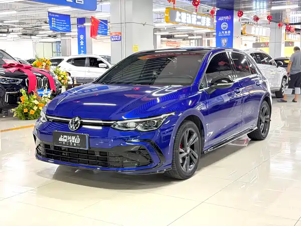 Volkswagen Golf 2023