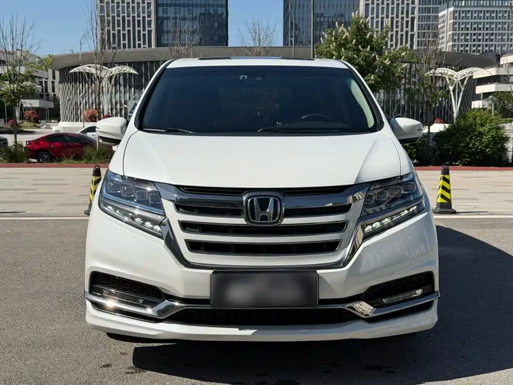 Honda Elysion 2020 — фото 10