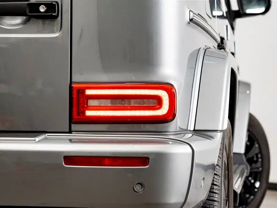 Mercedes-Benz G-Class 2022 — фото 10