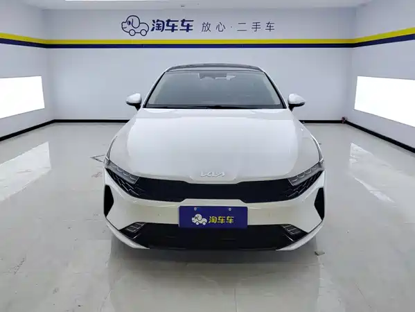 Kia K5 2021