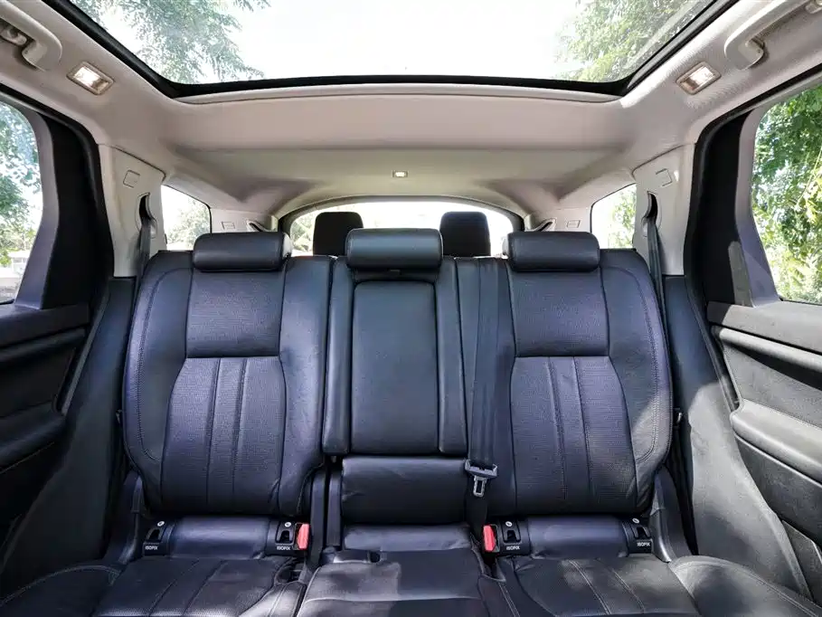 Land Rover Discovery Sport 2016 — фото 18
