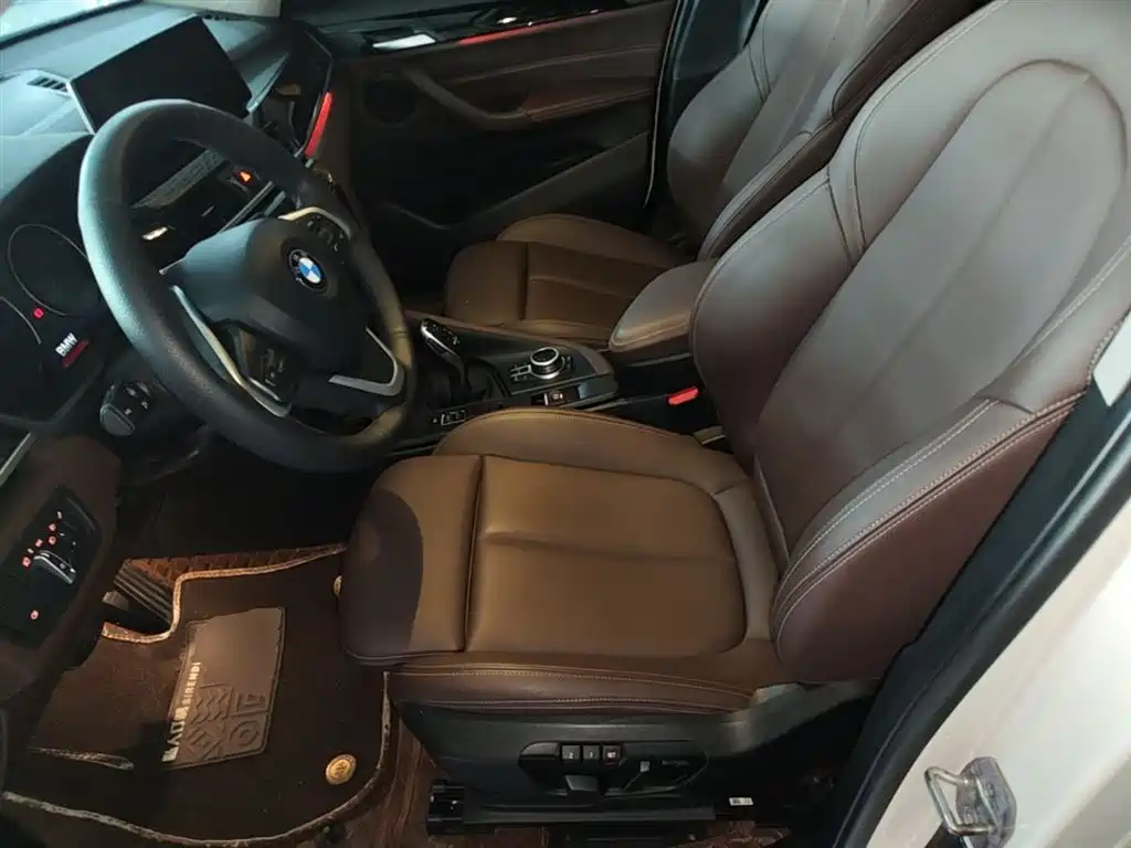 BMW X1 2020 — фото 15