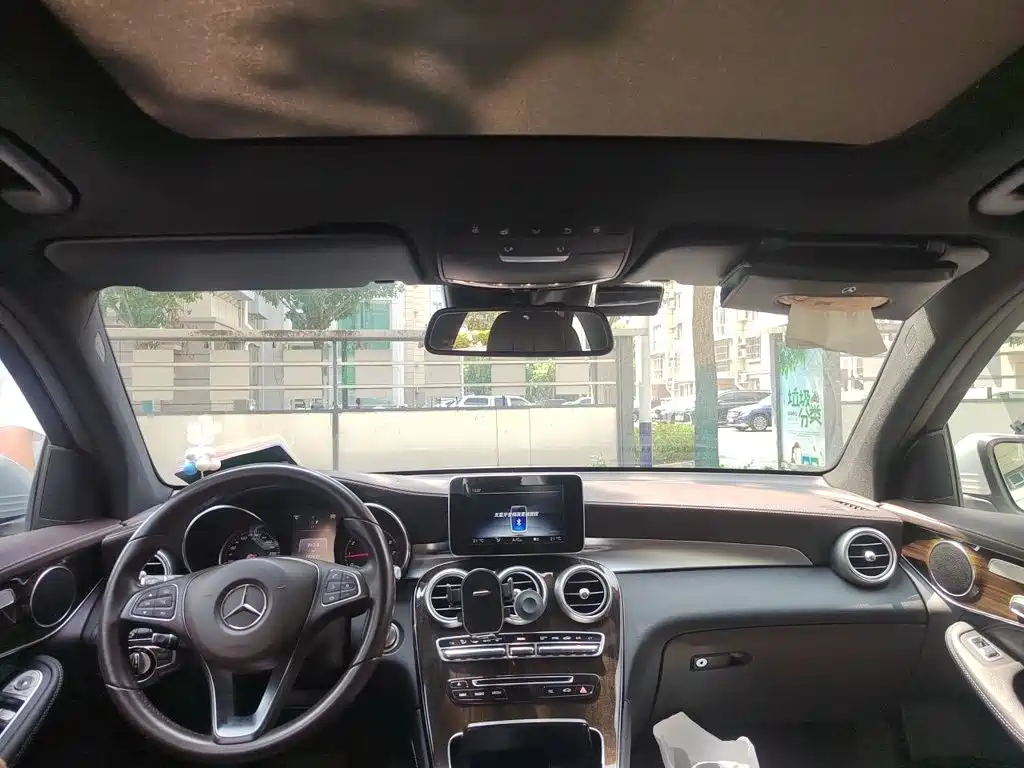 Mercedes-Benz GLC 2016