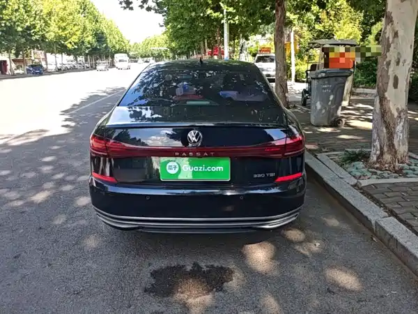 Volkswagen Passat 2021