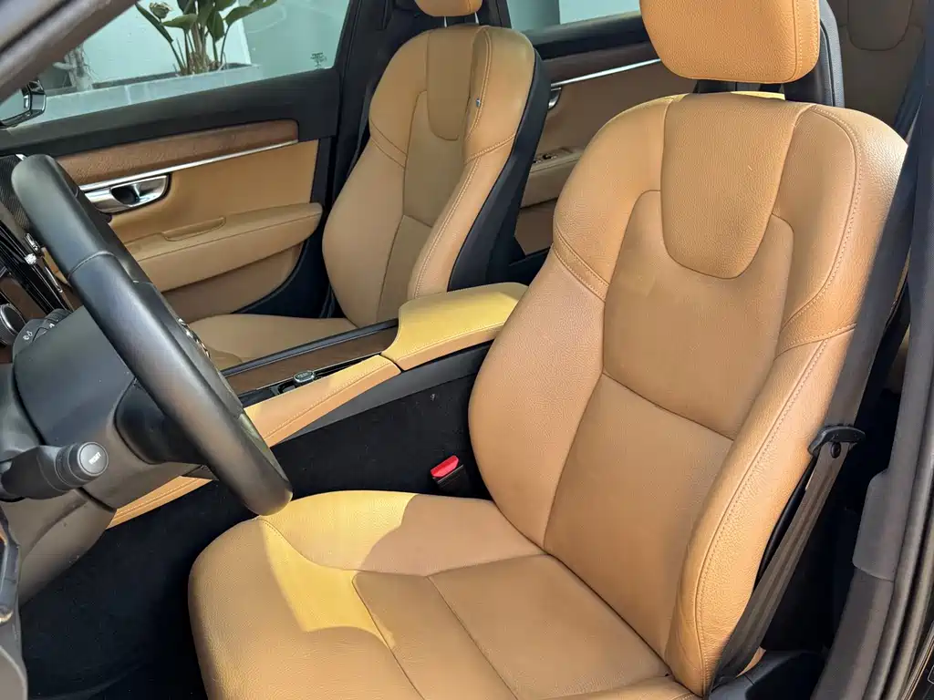 Volvo S90 2018 — фото 10