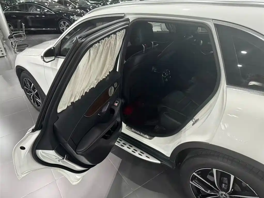Mercedes-Benz GLC 2022 — фото 15